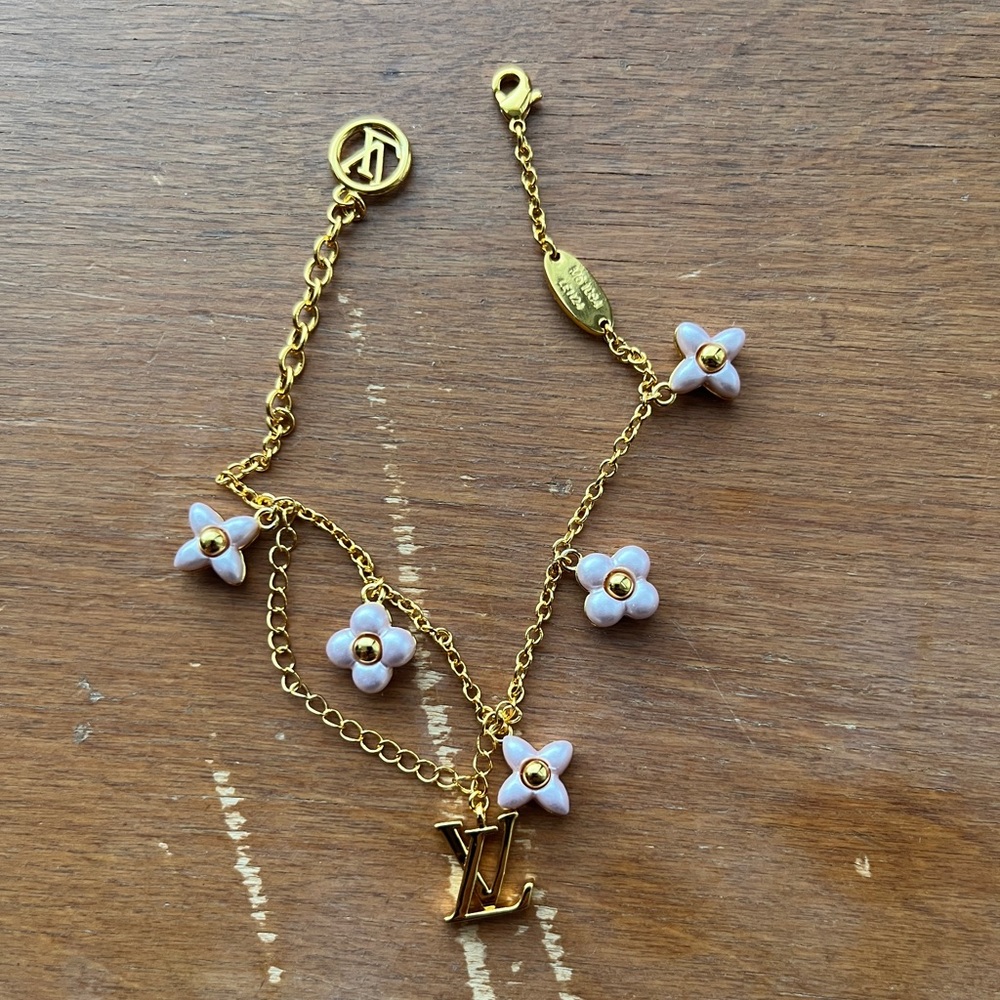 Pre-Owned LV Floragram Bracelet Pink Gold